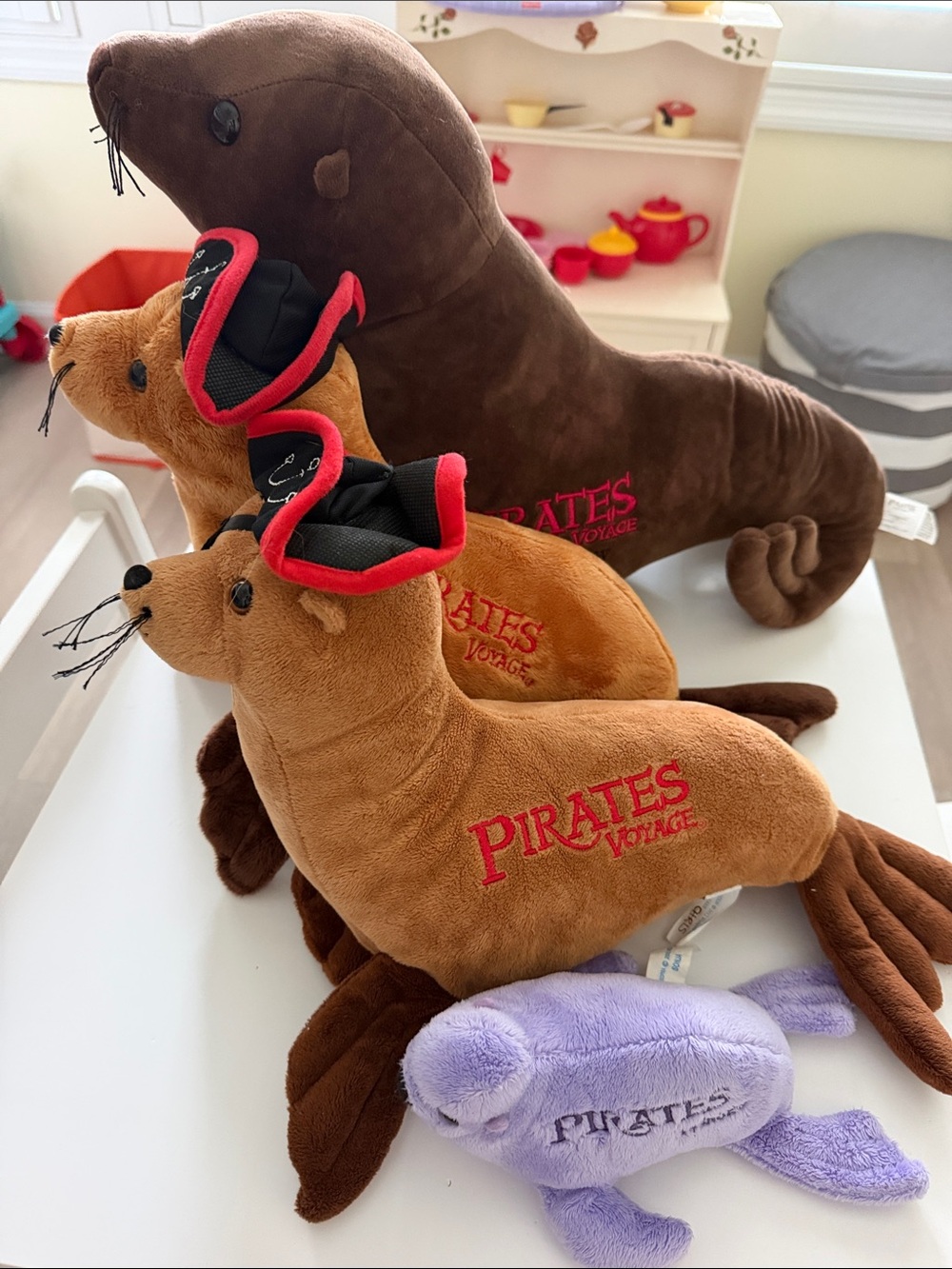 Lot of 4 Pirates Voyage seal toys